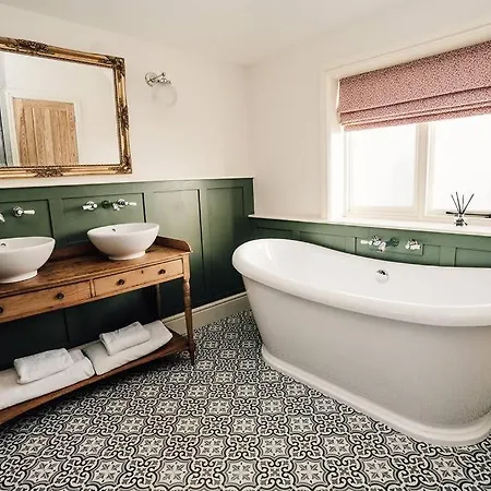 Διαμέρισμα Luxury Farm With Hot Tub Northallerton